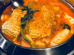 部队锅-包装马车·韩国料理·포장마차