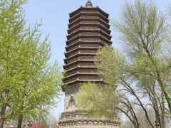 -玲珑塔公园