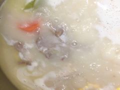 澳门鸡脚猪骨煲-官也街澳门火锅(新源里店)