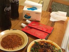 -拈签一笑黄牛肉辣卤串串