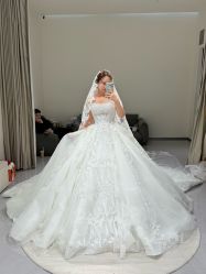 -南京宝娜嫁衣婚纱礼服馆(中央路店)