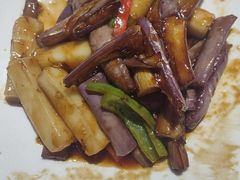 -乔家小院•非遗驴肉•本地小海鲜(滨河路店)