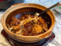 砂锅神仙鸡-湖滨28中餐厅·西湖宴·杭州君悦酒店