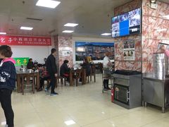 大堂-胡家包子·清真(大众巷店)