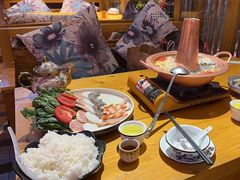 -民食香·腊排骨野生菌美食(木府店)