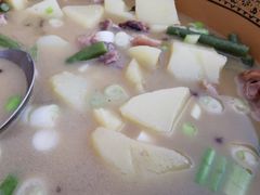 -八美镇邛崃土地坡饭店