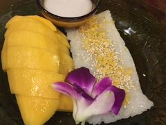 -Dang restaurant (patong phuket)