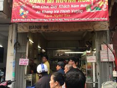 -Bánh Mì Huynh Hoa