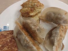 -纽斯特牛排自助餐厅(浦江万达店)