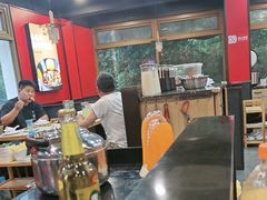 -鲁员外地锅鸡地锅鱼(古墩路店)
