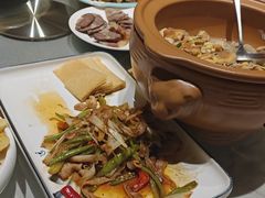 -郑庄脂渣海鲜楼(九水路店)