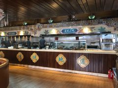 自助取餐区-中阿兰牛肉面(悦海新天地店)