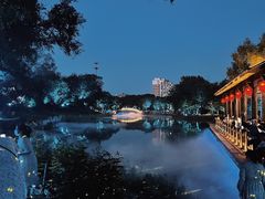 -万泉公园