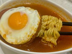 -香港新发烧腊茶餐厅(水围店)