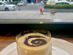 蓝莓曲奇风轻乳酪蛋糕-星巴克臻选(南京艾尚天地店)