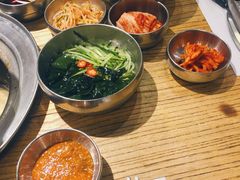 餐前小菜-姜虎东白丁烤肉(虹桥天地店)