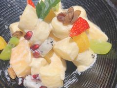 -米德维奇俄式西餐厅(西六道街店)