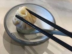 -馋三尺蟹粉小笼(人民广场店)