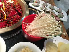 -潮火锅·麻辣牛肉火锅(观音桥方圆·LIVE店)
