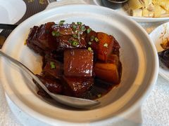 石锅红烧肉-上海和平饭店龙凤厅 Dragon Phoenix