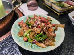 -得意咚瓜·顺德鱼生·冬瓜火锅(深圳首店)