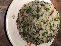 酸菜炒饭-蛙蛙叫干锅年代(簋街总店)