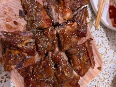 -小董哥烤串·爆汁大油边(故宫店)