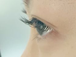 -UU·NAIL美甲美睫專門店