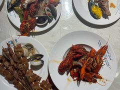 -四海一家自助餐(益田假日广场店)