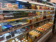 -绿叶子超市(公园大道店)