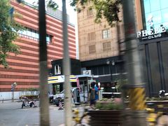 -上海衡山路十二号华邑酒店