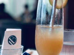 -福楼毕斯罗F Bistronome(国贸商城约会地标景观店)
