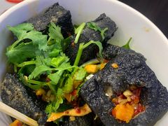 -黑色经典臭豆腐·湖南特产(坡子街店)