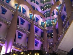 -迪拜帆船酒店海底餐厅