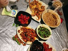 -巴厘龙虾·榜首油焖大虾(洞庭·艺术洋房店)