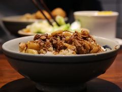 -红猪卤肉饭(大西洋美食城店)