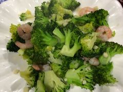西兰花炒虾仁-青花瓷北方饺子城(吾悦广场店)