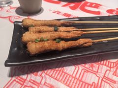 -肥肥虾庄·金牌油焖大虾(汉街SKP店)