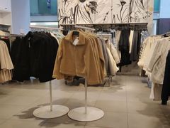-H&M(鹏欣水游城店)