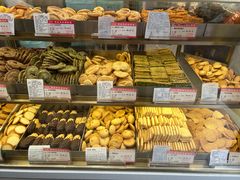 -真老大房(南京东路店)
