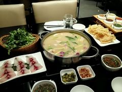 -官也街澳门火锅(新源里店)