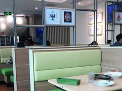卡座-萨莉亚意式餐厅(灵芝站中洲店)