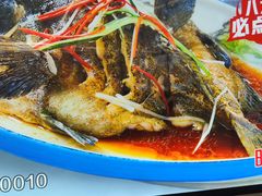 -渔中舟海鲜大排档(普陀沈家门店)