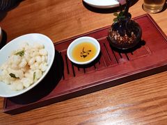 龙井手剥虾仁-弄堂里·寻味杭州(湖滨银泰in77C区店)