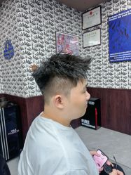 -大人物·男士理发馆