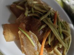 -一口猪海鲜浑锅·东北家常菜