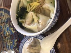 -笑来喜馄饨小笼工坊店(湖滨街店)