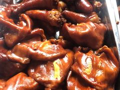 -老鼎万春卤菜(五代传承创始老店)