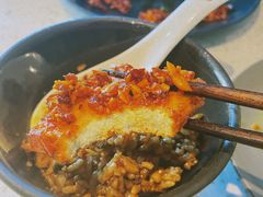 石屏豆腐-半山腰·云南菜(侨福芳草地店)