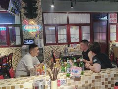 -马路牙子烧烤音乐酒馆(望京店)